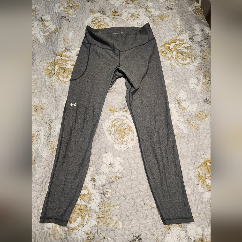 Women's Under Armour Gray Leggings